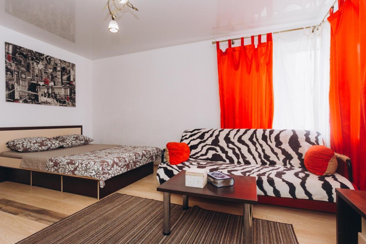 Apart-Hotel On Street Kharkovskaya 9 Floor Sumy Luaran gambar